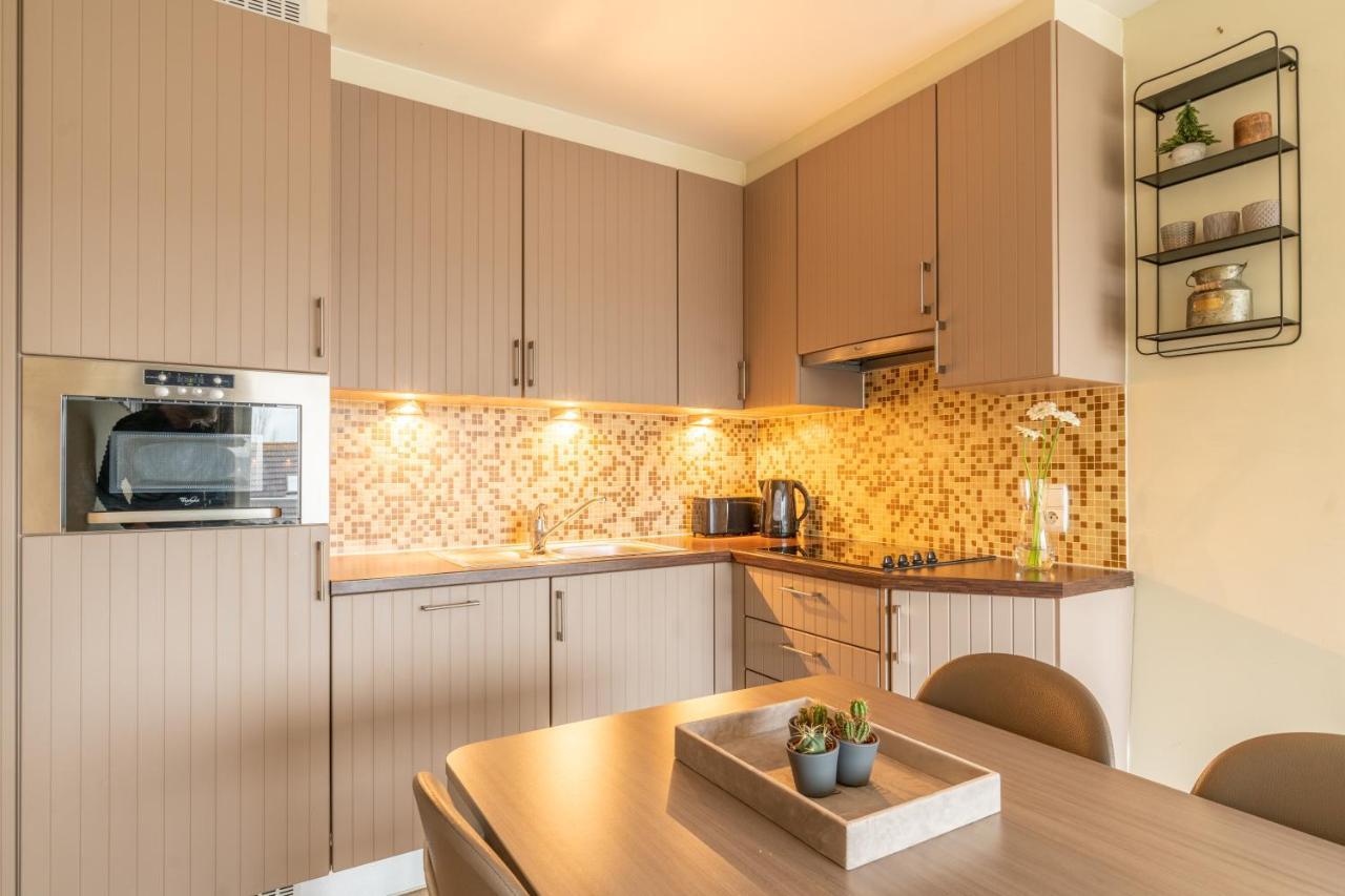 Appartement Met Zwembad In Neoportus Nieuwpoort Bagian luar foto